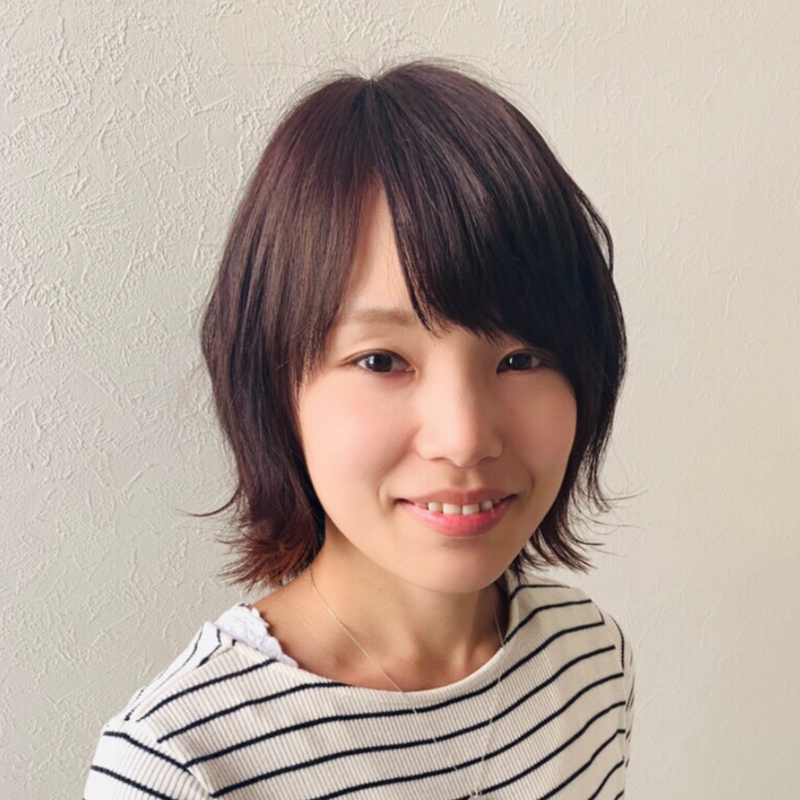 アシスタント