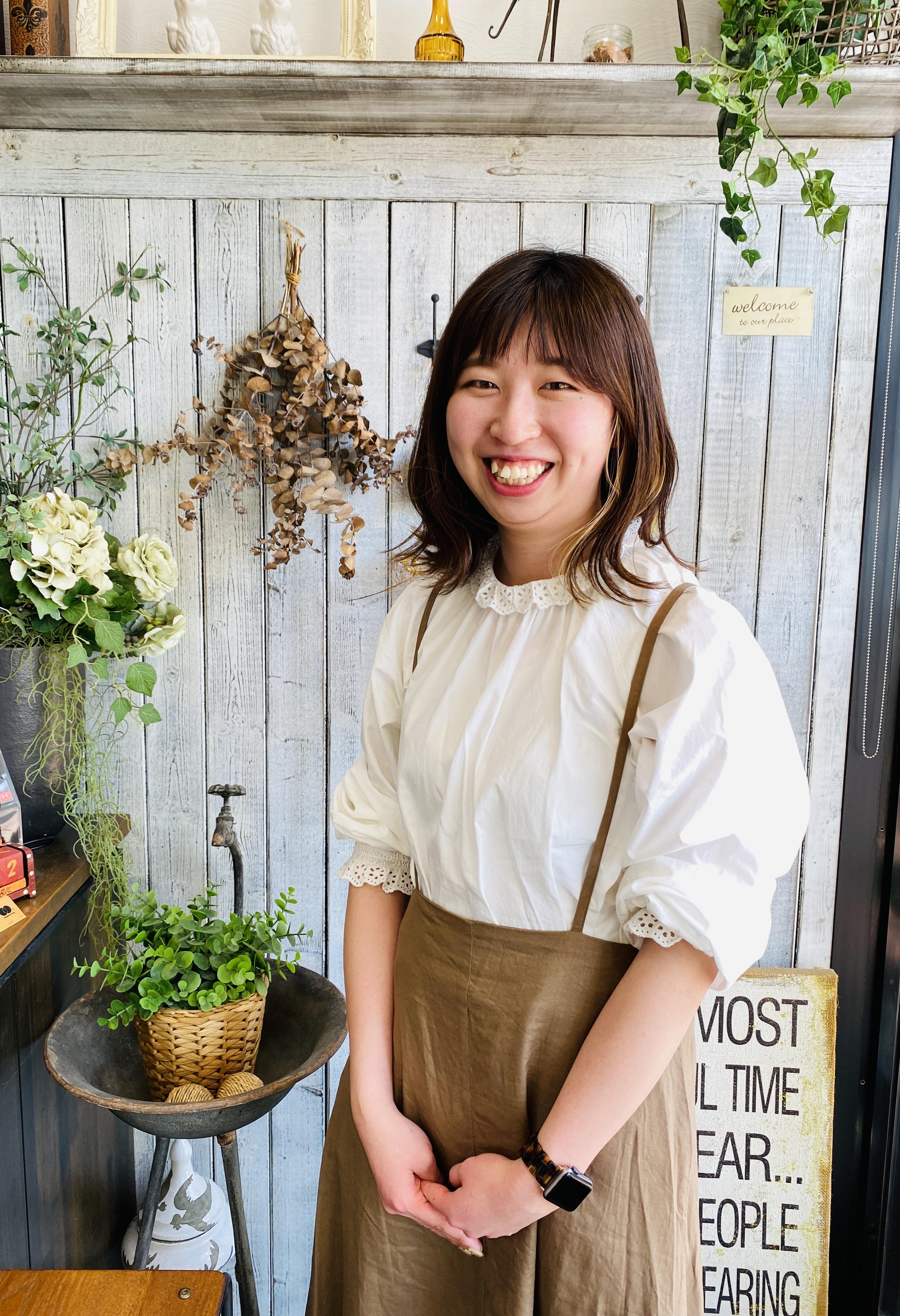 国際理容美容専門学校卒/入社5年目/鈴木彩香