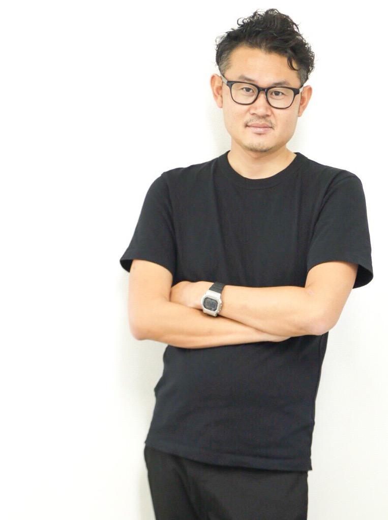代表　中村佳史