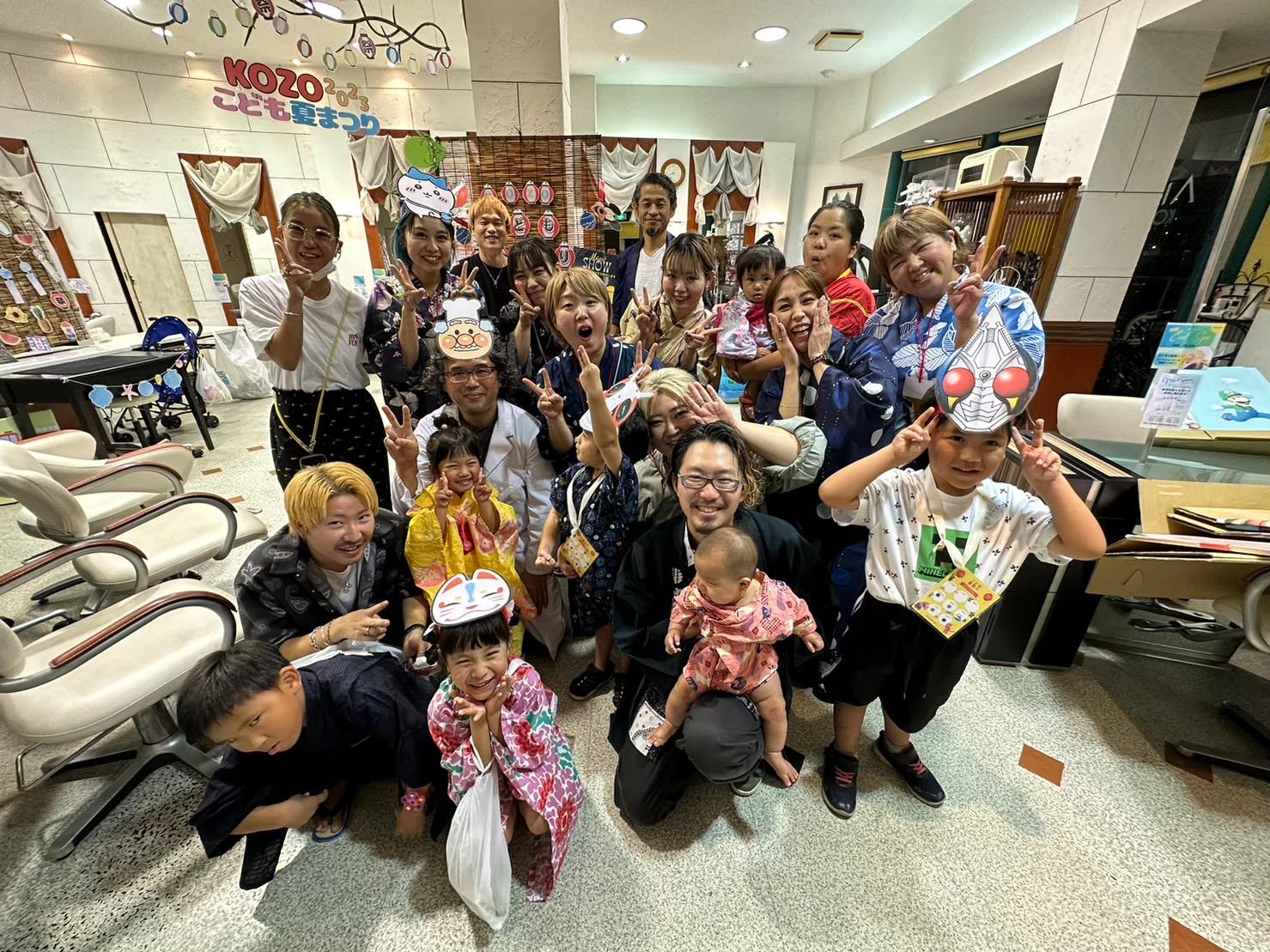 今年初めてお客様をお招きして夏祭りを行いました。100名弱の沢山のお客様がお見えになりました。