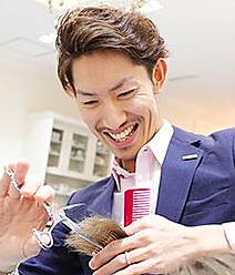 Salon de With本店 チーフ 川田智也 千葉美容専門学校卒業