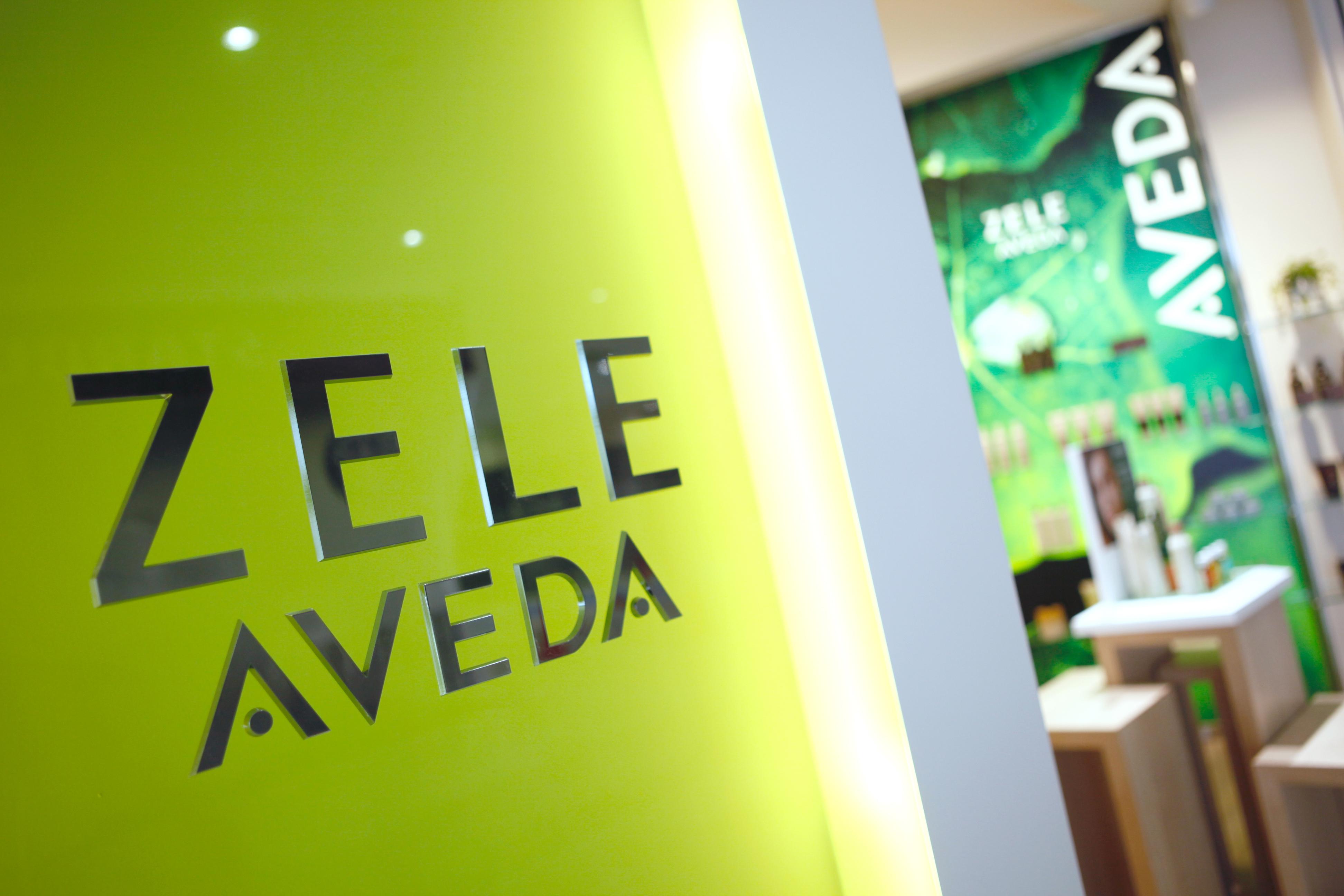 ZELE/AVEDAラザウォーク甲斐双葉【新卒採用】