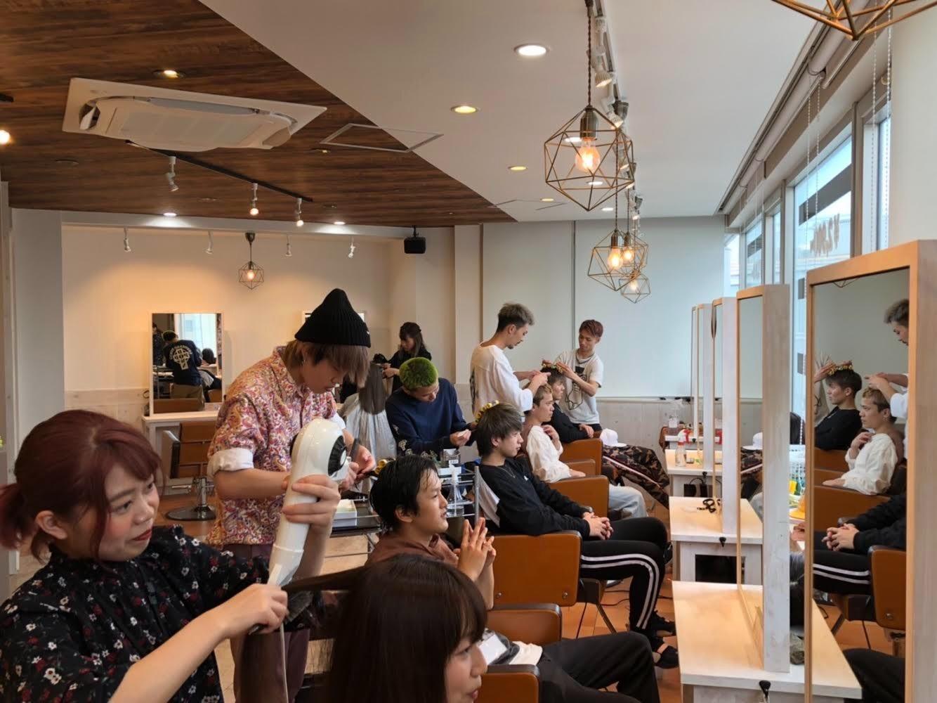 Agu Hair Jaya 三軒茶屋店 東京都 アシスタント B First 株式会社 エアジョブツアー Air Job Tour